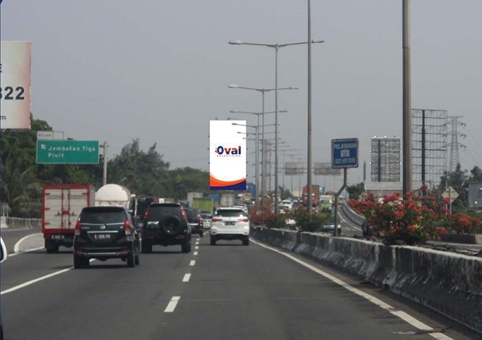 BILLBOARD TOL WIYOTO WIYONO- PLUIT II OVB