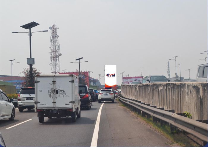 BILLBOARD TOL SOEDYATMO BANDARA- PLUIT VIII OVB