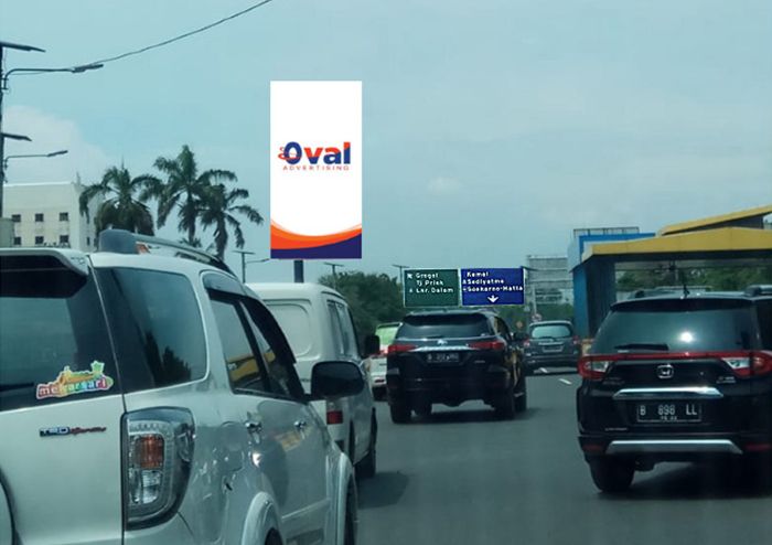 BILLBOARD PLUIT INTERCHAGE OVB