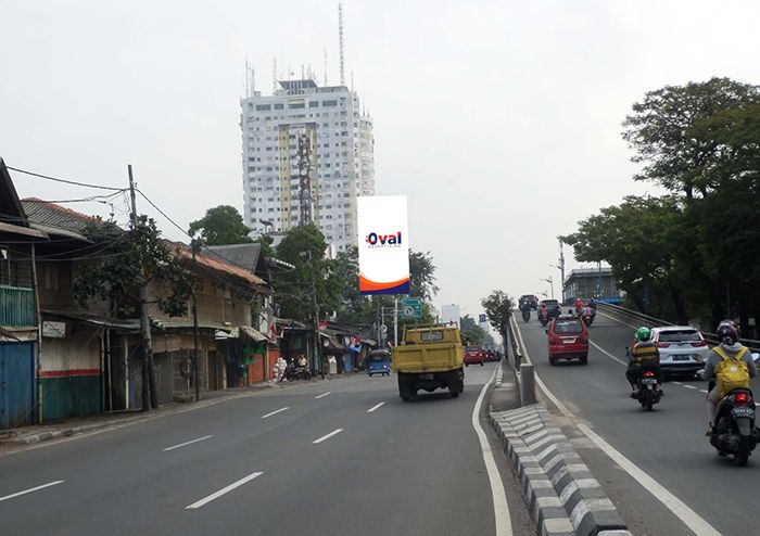 BILLBOARD PEREMPATAN JEMBATAN DUA OVB
