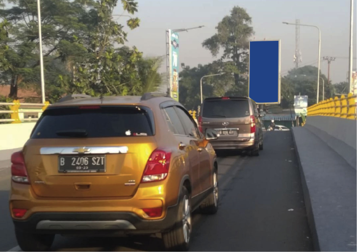 BILLBOARD JL. PEKAYON RAYA PERTIGAAN KEMANG PRATAMA BEKASI