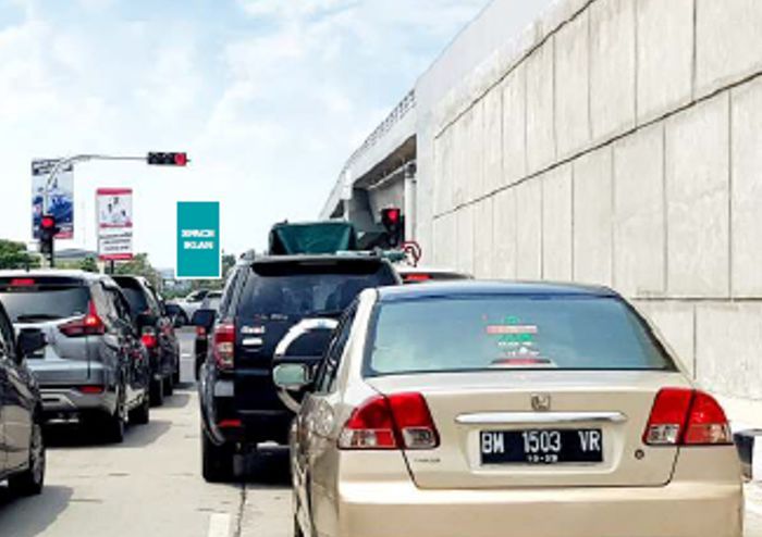 BILLBOARD DEPAN RIAU CARWASH PEKANBARU 