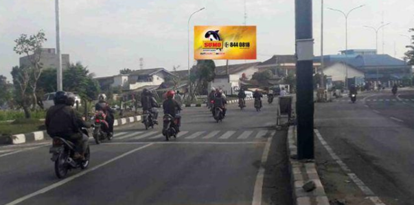 BILLBOARD JL. KAPTEN SUMARSONO PINTU TOL HELVETIA