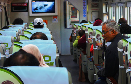 COVER SEAT KAI SEMBRANI SURABAYA PASARTURI  - JAKARTA GAMBIR PP